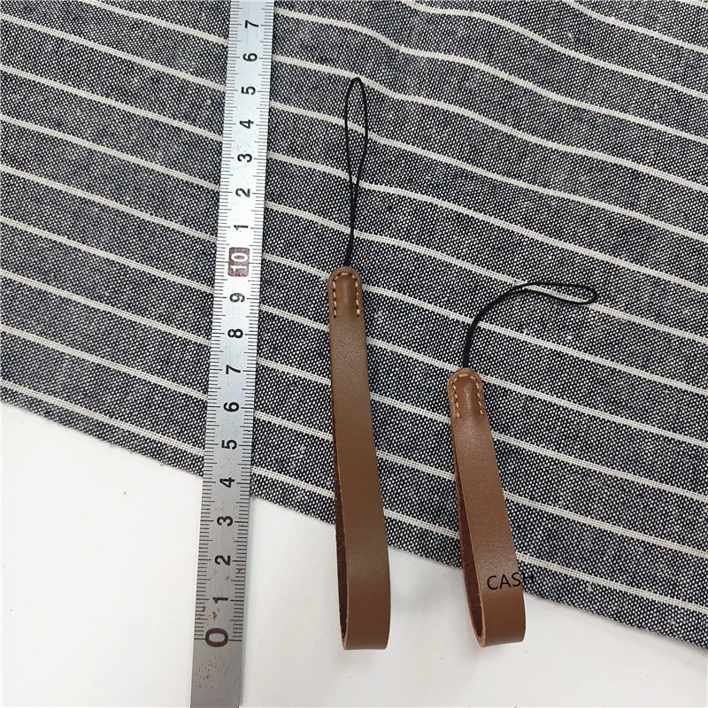 New Leather Lanyard Short Phone Strap Anti-lost Key Chain Smooth Surface Finger Rope For U Disk Bluetooth Small Speaker Sling