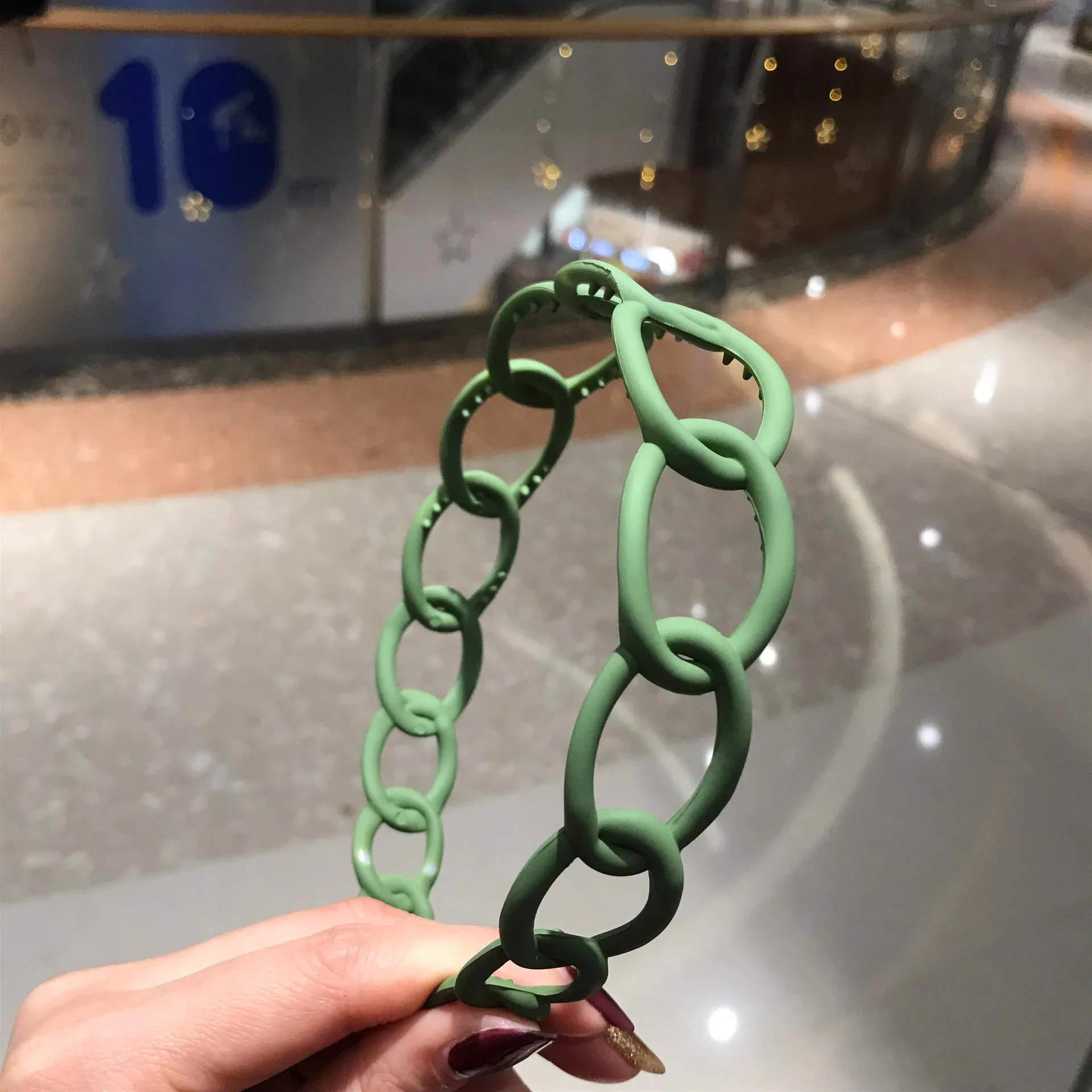2024 New Fashion All-match Acrylic Sweet Circle Headband Hairbands for Women Girl Clamp Hair Accessorie Headwear Wholesale