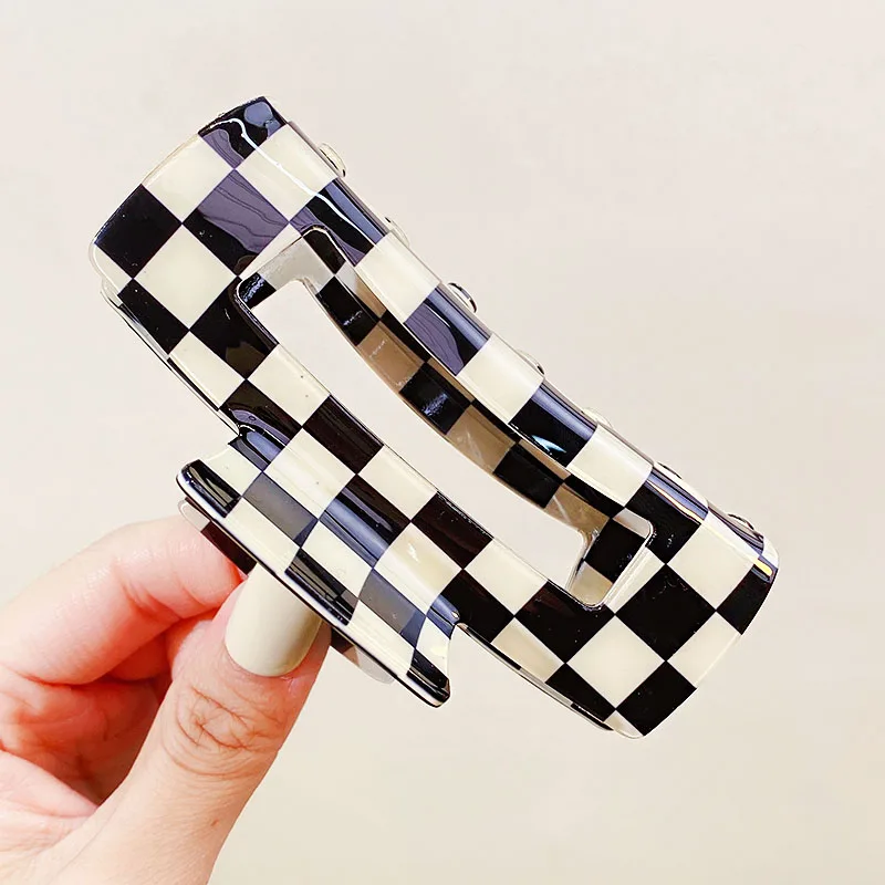 New Women Elegant Checkerboard Acrylic Hair Claw Temperament Geometric Headband Hair Clips Hairpins Fahion Hair Accessories Gift