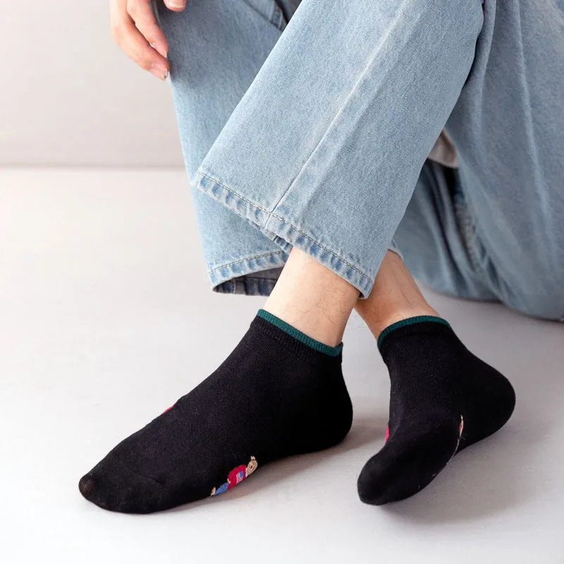 Socks Female Spring And Autumn Mid-tube Embroidery Bear Hose Cute Casual Solid Color Sport Pile Kawaii Socks Harajuku Calcetines
