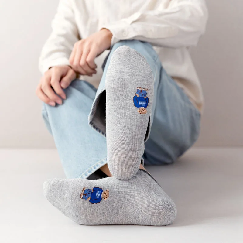 Socks Female Spring And Autumn Mid-tube Embroidery Bear Hose Cute Casual Solid Color Sport Pile Kawaii Socks Harajuku Calcetines