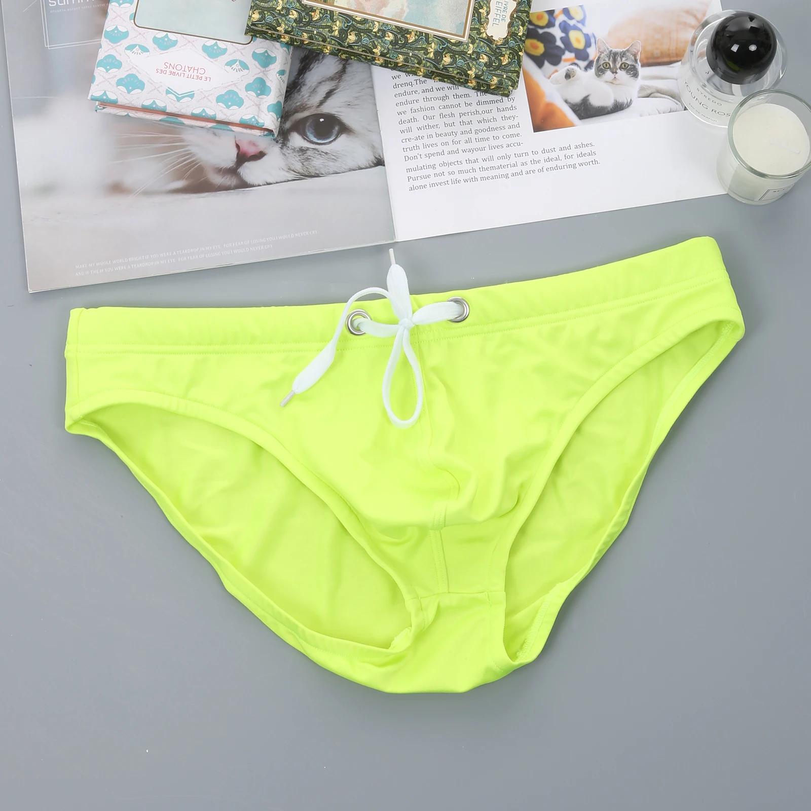 Sexy Swim Trunks Men's Swimsuit Bikini Man Swimming Briefs Swimwear Beach Shorts Bathing Suit Underpants Hombre Beachwear