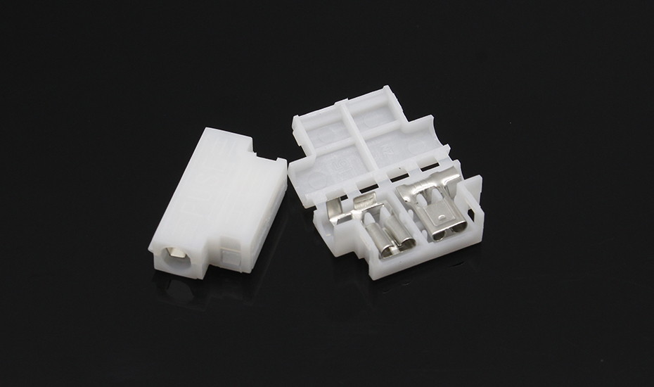 50 kits Auto Standard Middle Fuse Holder