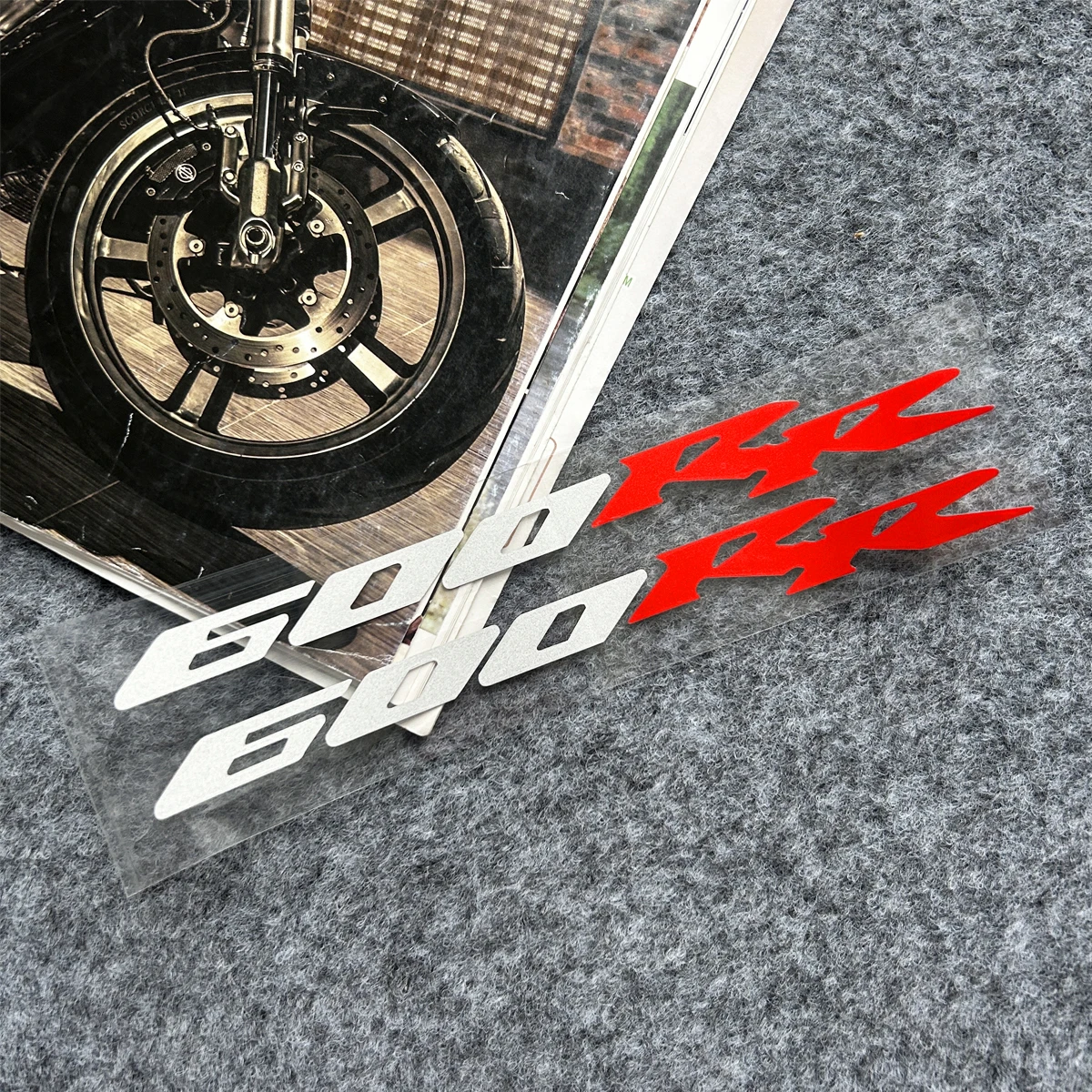2x Reflective Motorcycle Tank Emblem Stickers Accessories Decals for Honda CBR 600RR Fireblade Adhesivo Calcomanía Motocicleta