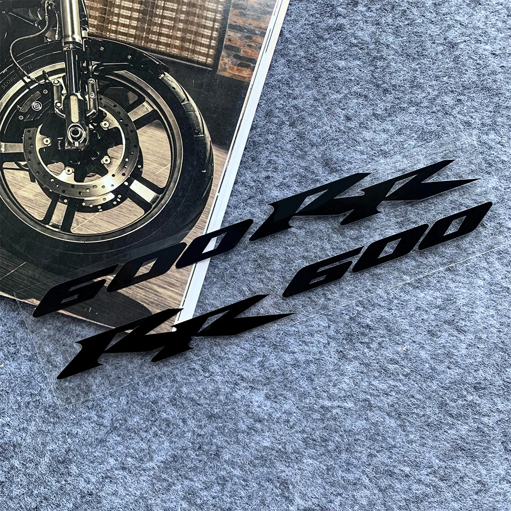 2x Reflective Motorcycle Tank Emblem Stickers Accessories Decals for Honda CBR 600RR Fireblade Adhesivo Calcomanía Motocicleta