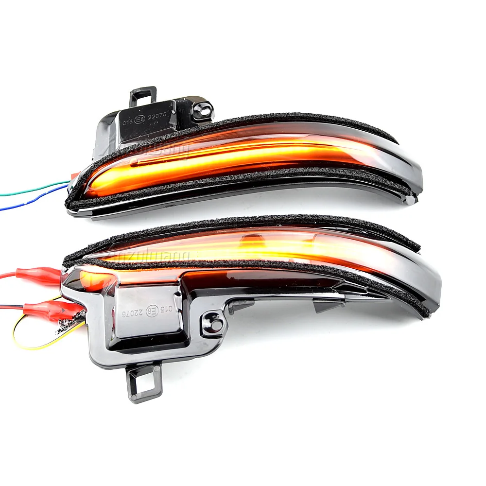 For Toyota RAV4 XA50 2019 2020 / For Toyota Tacoma 2016 - 2019 Dynamic Turn Signal Light LED Side Mirror Indicator Blinker Light
