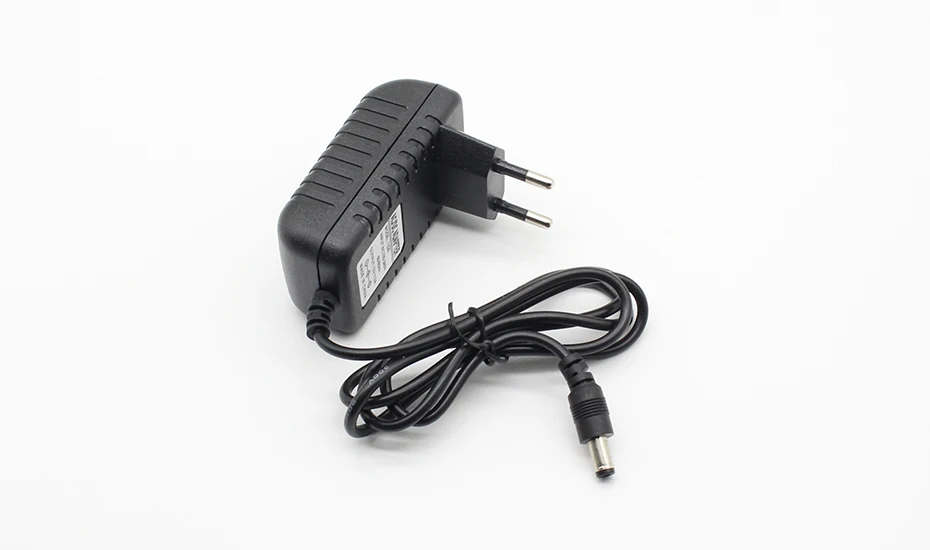 1PCS 12V2A AC 100V-240V Converter Adapter DC 12V 2A 2000mA Power Supply EU Plug 5.5mm X 2.1-2.5mm for LED CCTV