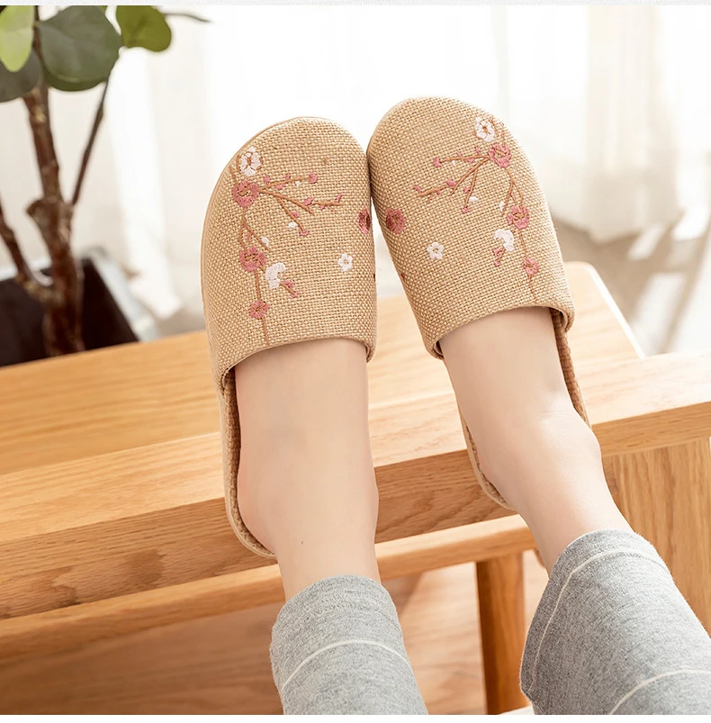 Linen Slippers Female Summer Male Couple Home Embroidered Non-Slip Soft Bottom Indoor Home Use Cotton And Linen Floor Slippers
