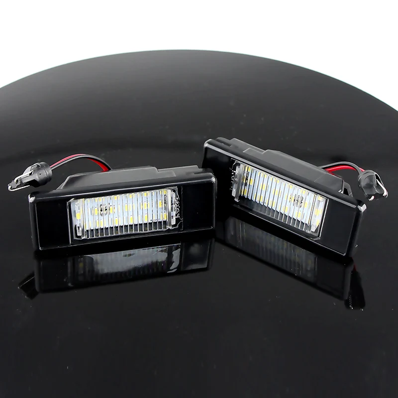 2Pcs Error Free Xenon White LED License Plate light For Infiniti Q50 Nissan Primera P12 NV200 Pathfinder R51 Versa Qashqai J10