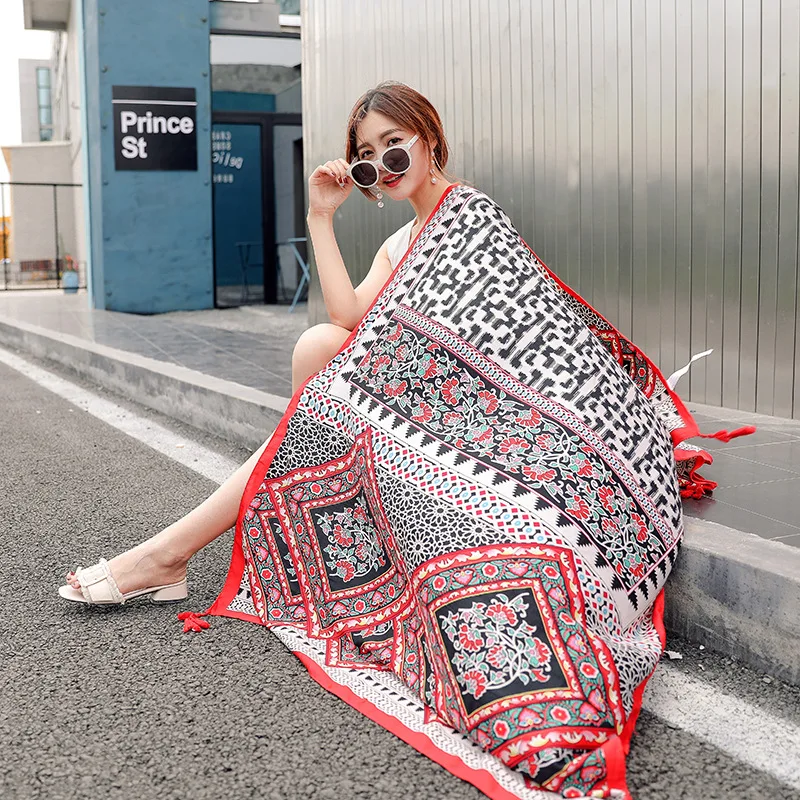 Design Brand Women Scarf Sunscreen Cotton Shawls Dual-Use Summer Autumn Long Scarves Seaside Holiday Beach Towel Beachwear Veils