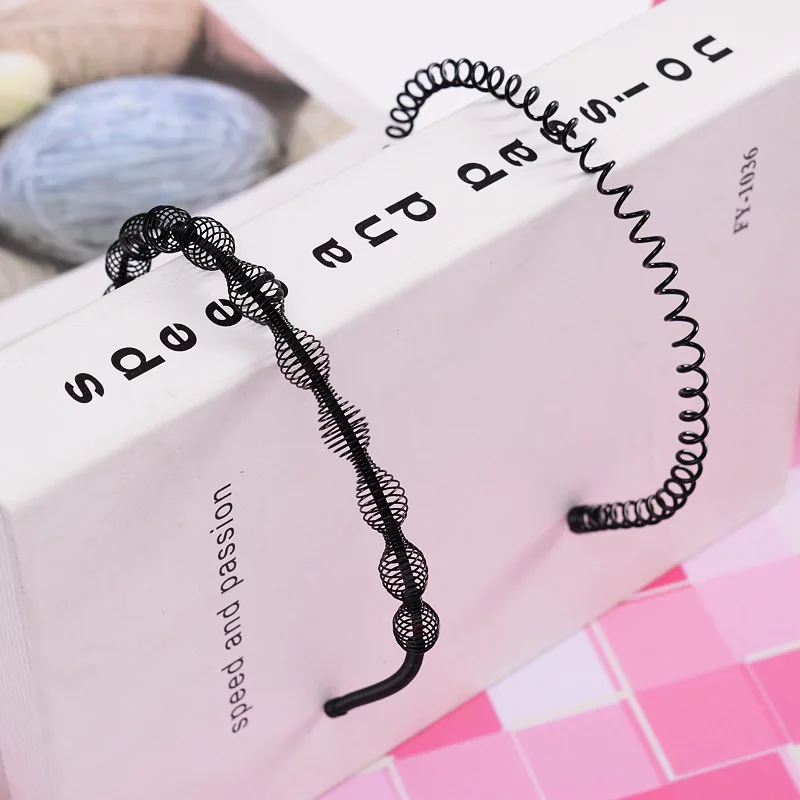 New fashion net red widened and thickened men and women metal wavy long hair wash headband