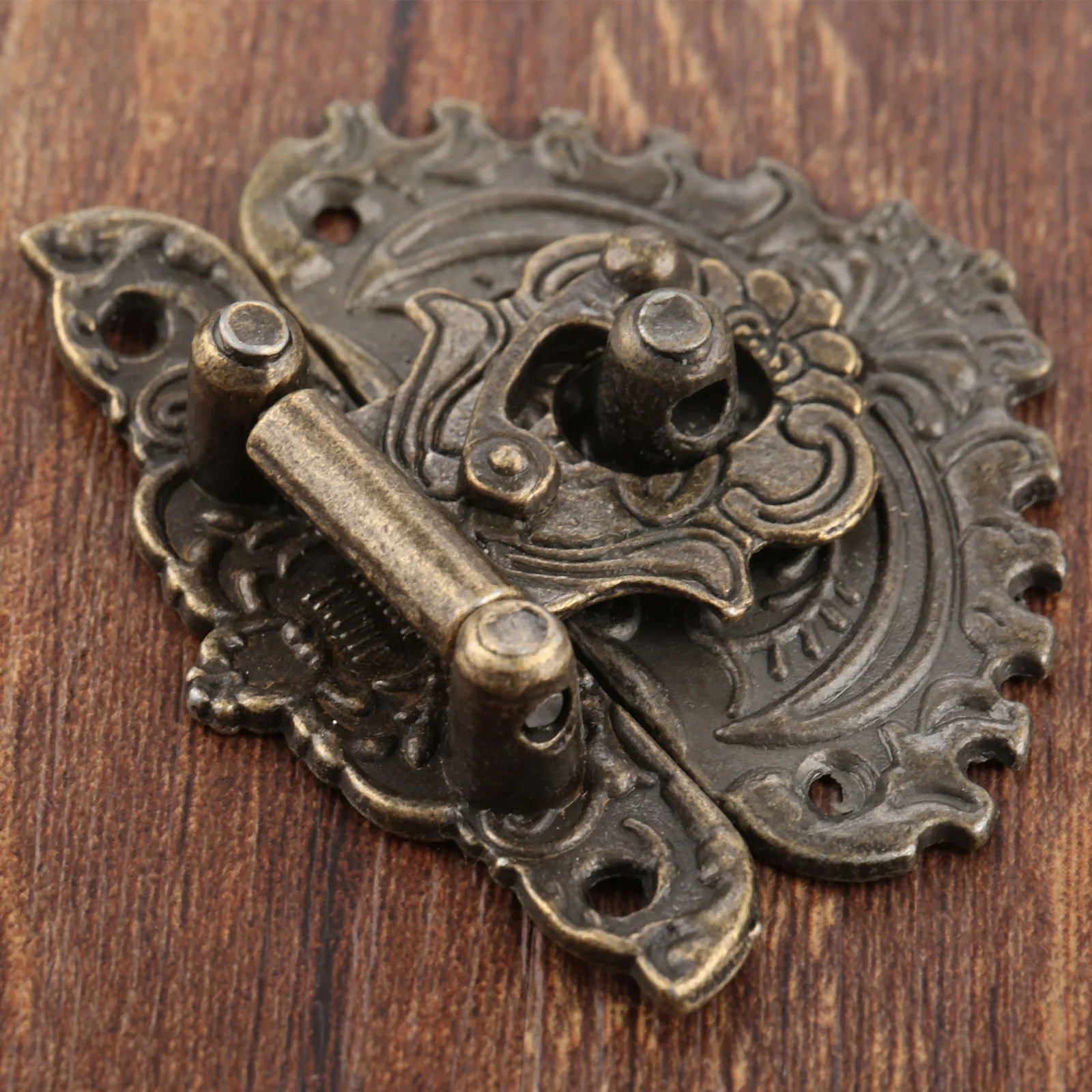 1pc Antique Bronze Hasp Latch Jewelry Wooden Box Lock Mini Cabinet Buckle Case Locks Decorative Handle 50*56mm