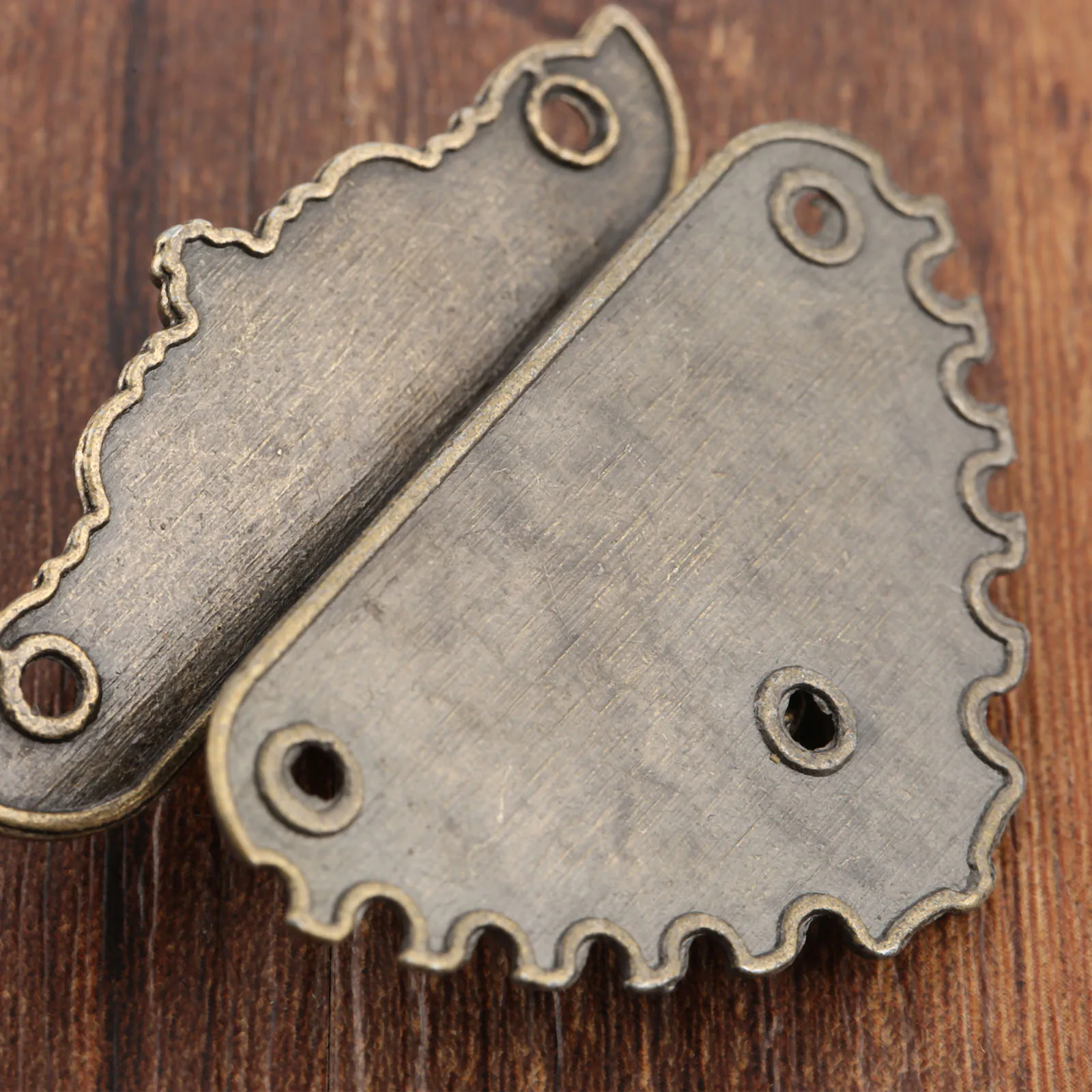 1pc Antique Bronze Hasp Latch Jewelry Wooden Box Lock Mini Cabinet Buckle Case Locks Decorative Handle 50*56mm