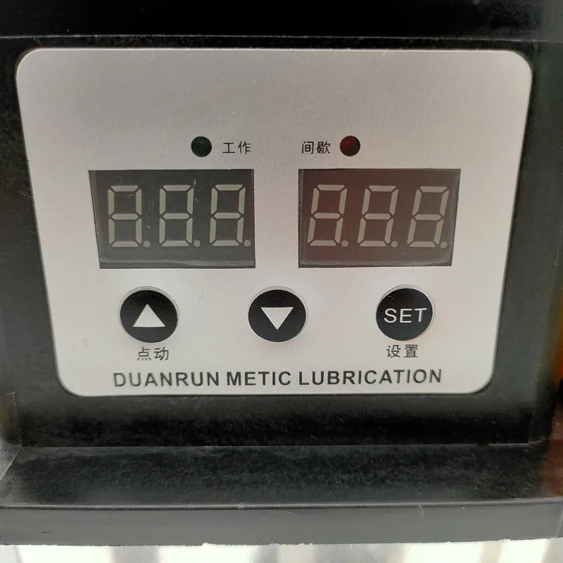 1pcs 0.5L 1L 2L Lubricant Pump Automatic Lubricating Oil Pump CNC Electromagnetic Lubrication Pump Lubricator