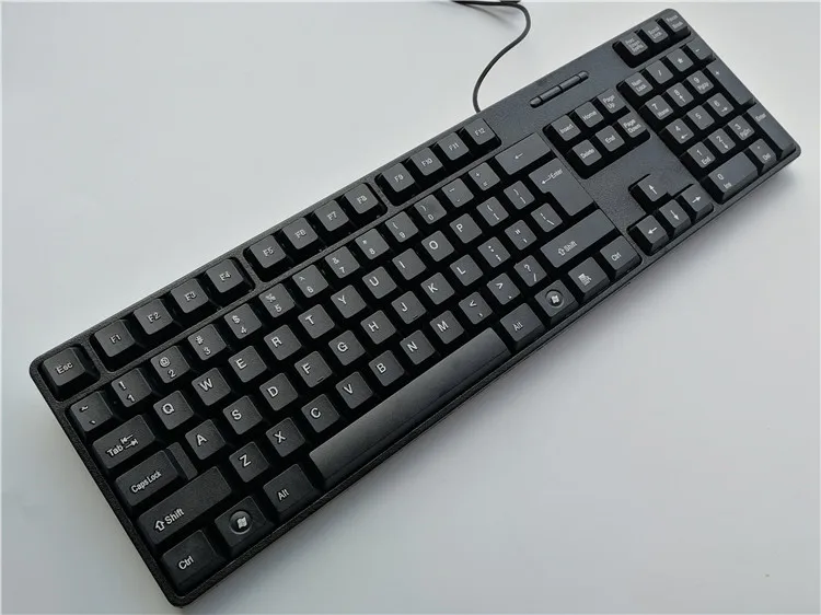 Spanish French Russian Arabic Letter keycaps Keyboard Gaming Keyboard Usb Wired 104 Keys For Computer