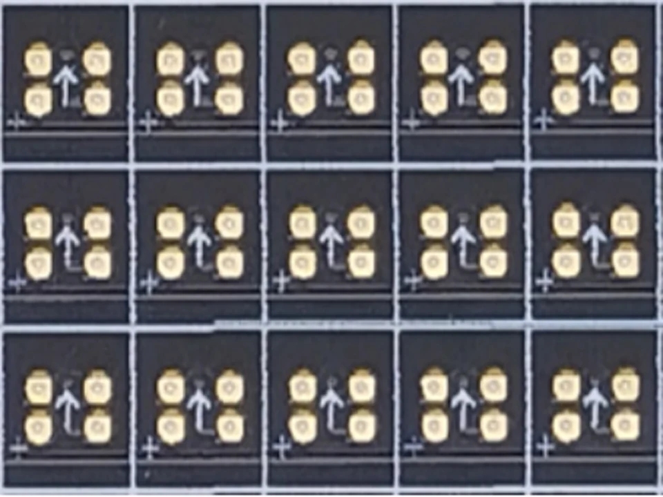 P4.81 series Circuit Paper,Double-sided solder pads, fully covered with large holes ,Used for repairing damaged PCB pads