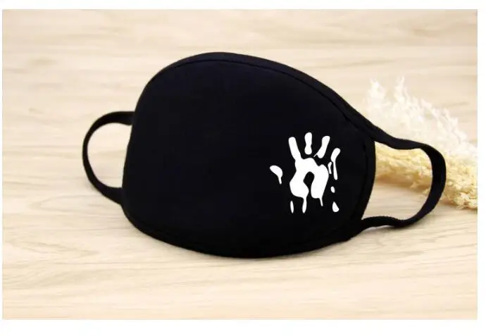 1PC Black Mask Cartoon Animal Mask Printed Handprint Dustproof Cycling Muffle Unisex Winter Thicken Cotton Half Face Mouth Mask