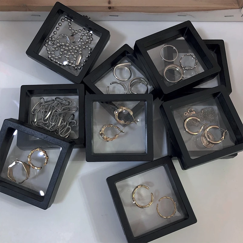 10PCS Plastic 3D Floating Jewelry Display Stands Clear Necklace Bracelet Holder for Gift Shop Storage Organizer Box Wholesale