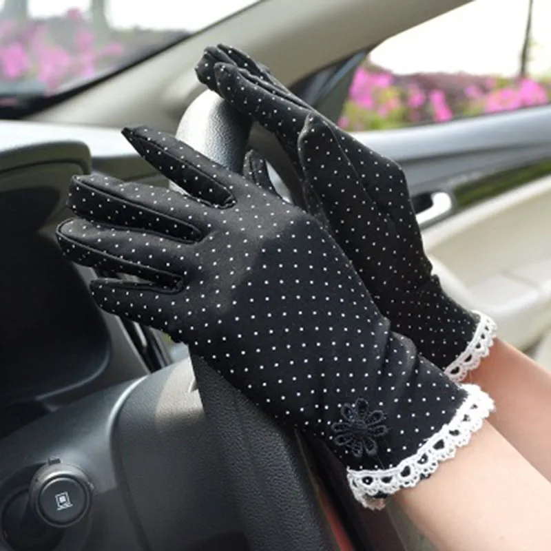 Fashion Thin Gloves Dot Summer Anti-skid Sun Gloves Lace Patchwork Gloves for Women Protection Driving Short Dot Gloves