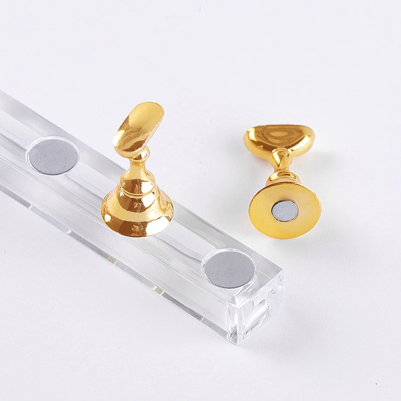 5/30pcs/Set Magnetic Nail Holder False Nail Tip Practice Stand Crystal Base Holder Nail Art Display For Art Salon DIY & Practice