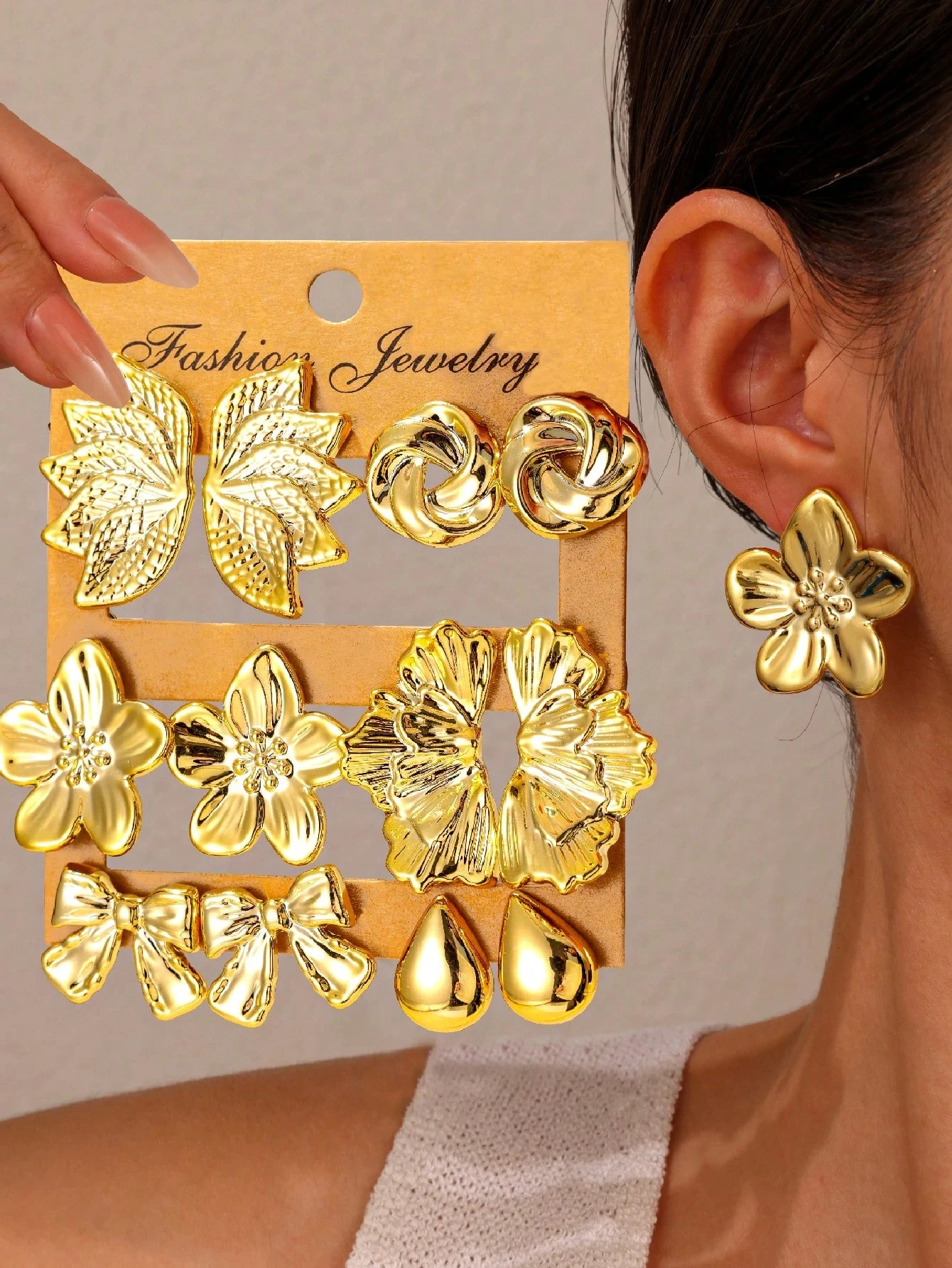 12pcs Fashionable Lightweight CCB Smooth Flower, Bow, Heart Shaped Earring Set, Suitable For Daily Life Or Party Wear,