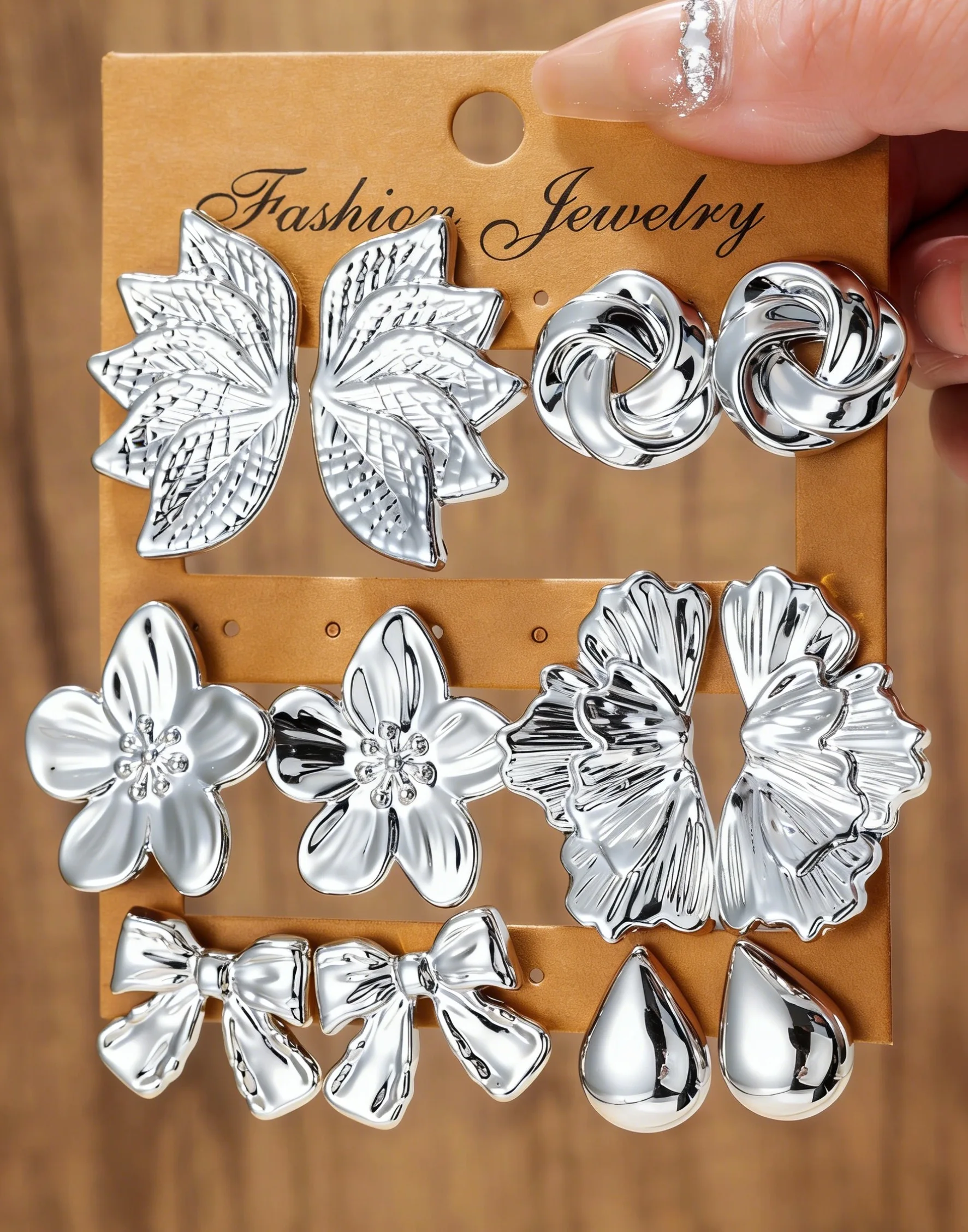 12pcs Fashionable Lightweight CCB Smooth Flower, Bow, Heart Shaped Earring Set, Suitable For Daily Life Or Party Wear,