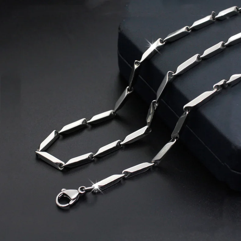 Fashion High-end New Titanium Steel Necklace Melon Chain Stainless Steel Chain Men And Women Fashion Necklace Gift Hot Sale