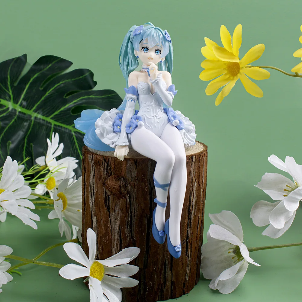 New Anime Hatsune Miku Action Figure Kawaii Collection Model Pink Sakura Kawaiii Doll Collectible Toys Cake Decor
