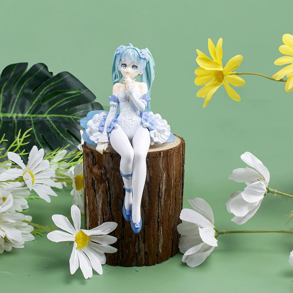 New Anime Hatsune Miku Action Figure Kawaii Collection Model Pink Sakura Kawaiii Doll Collectible Toys Cake Decor