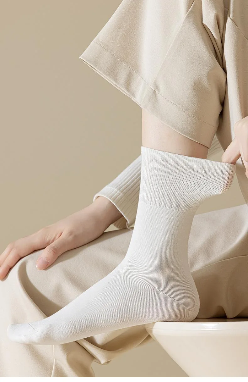 4 Pairs Women Socks Loose Socks Autumn Winter Japanese Style Ins Boneless Flat Seam Comfortable Mid Tube Cotton Socks Harajuku