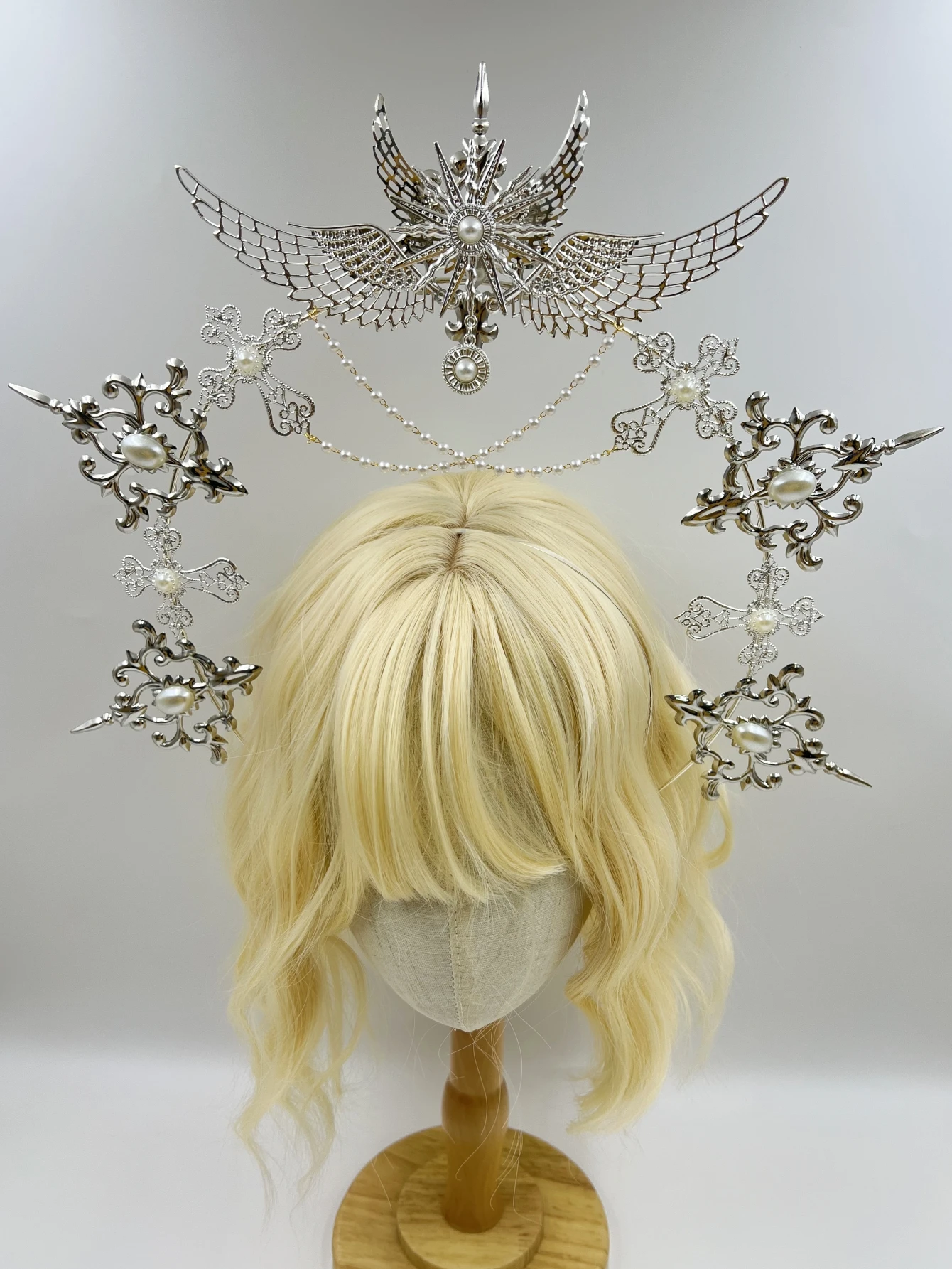 Gothic Lolita Faux Pearl Tiara, Halo Crown, Mary Goddess Headband, Cosplay Costume, Headpiece