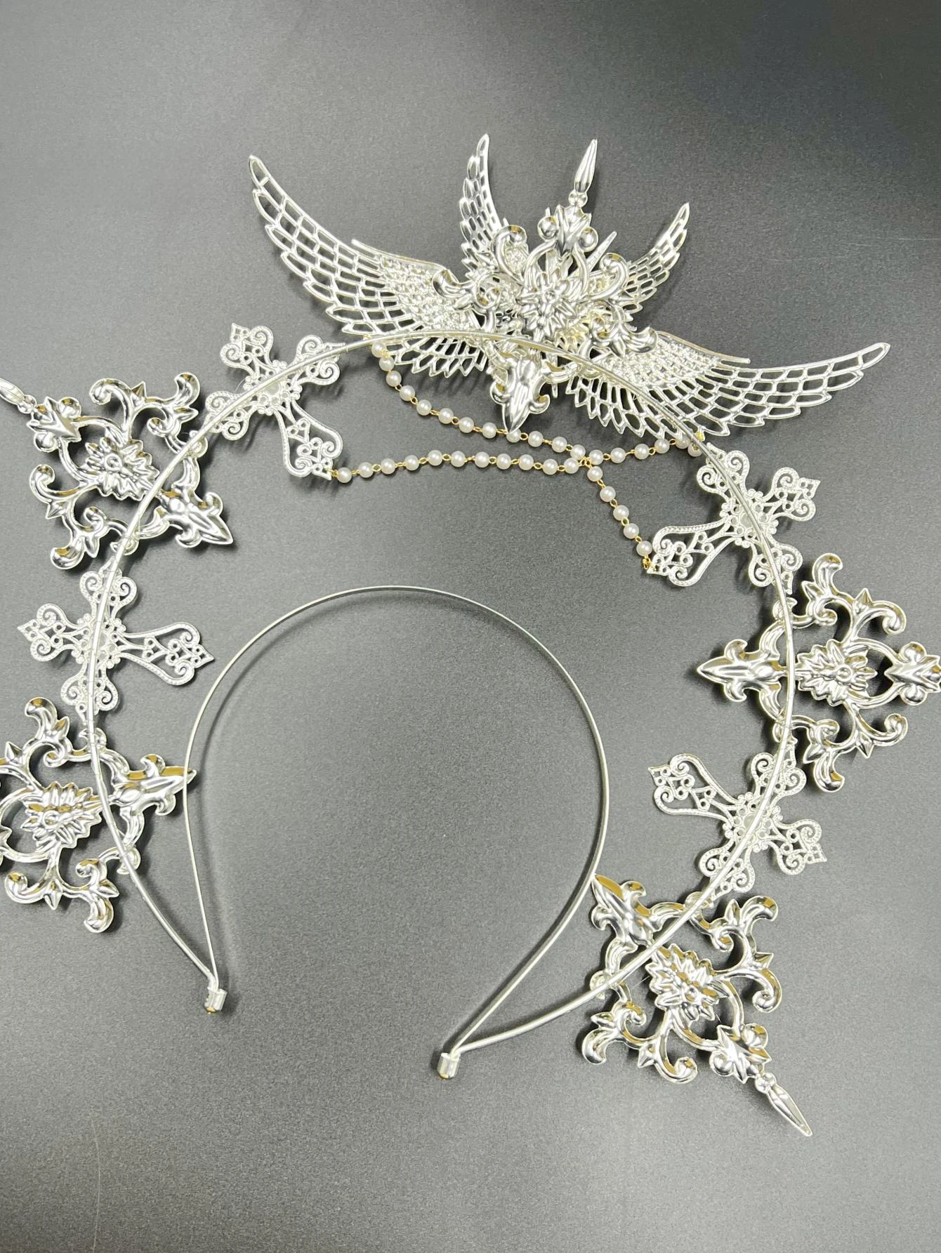 Gothic Lolita Faux Pearl Tiara, Halo Crown, Mary Goddess Headband, Cosplay Costume, Headpiece