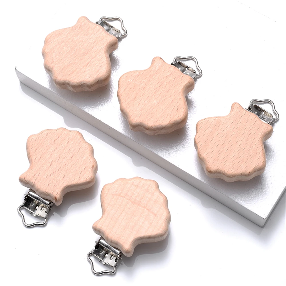 5pcs Woode Pacifier Baby Beech Wooden Animal Pacifier Metal Clips Holder Heart Pacifier Chain Teether Accessories