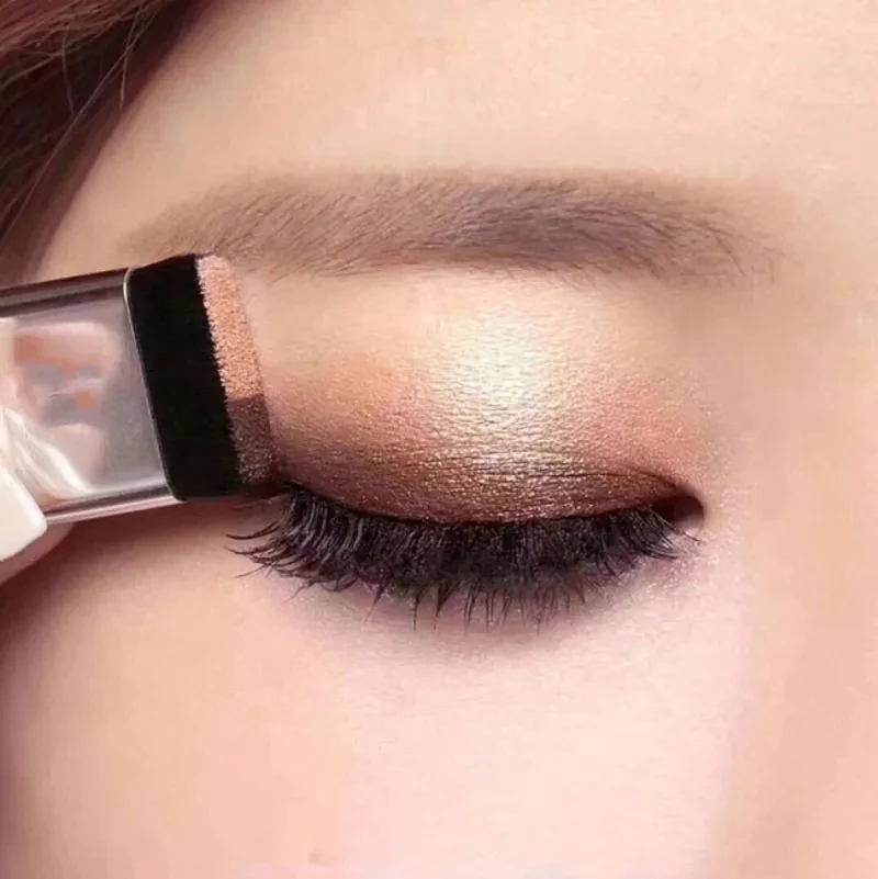 Two-color Matte Eye Shadow Double Small Box Lazy Eye Shadow Easy to Carry Eyeshadow Tray Professional Women's Cosmetics