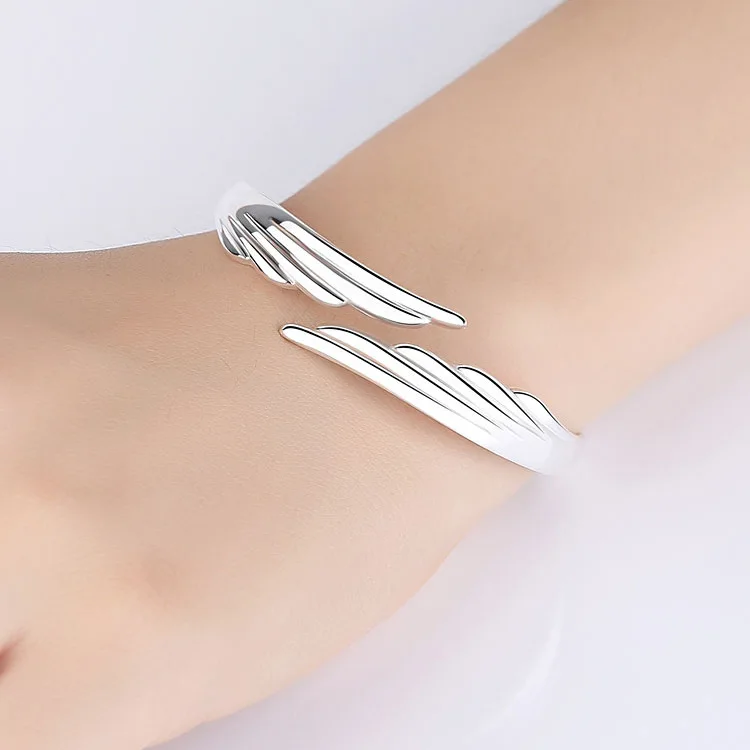 Fashion 925 Sterling Silver Woman Cuff Bracelet Lucky Angel Wing Lucky Bangle Girls Party Jewelry Gifts Christmas