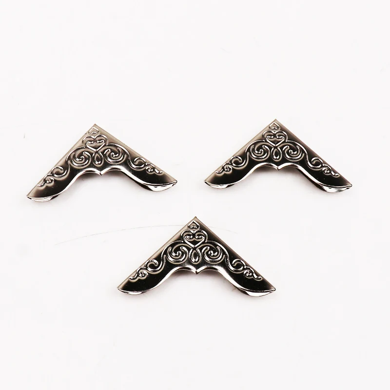 Practical Metal Bronze Book Scrapbooking Album Menu Folder Corner Protectors Corner For Photo Album DIY CP1808