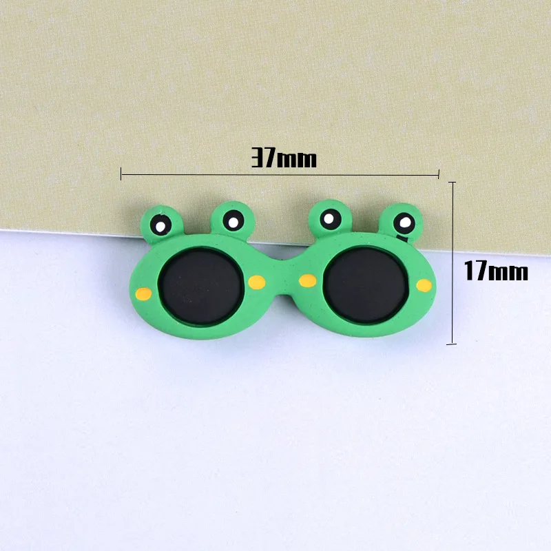 10 Pieces Plastic Pet Hair Clips Sunglasses Shape Hairpin For Small Dog 10 Colors Cute Heart Shape Dog Grooming Hair Accessories