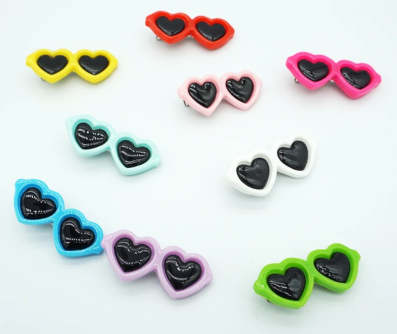10 Pieces Plastic Pet Hair Clips Sunglasses Shape Hairpin For Small Dog 10 Colors Cute Heart Shape Dog Grooming Hair Accessories