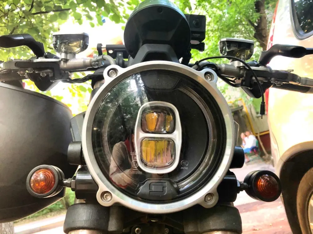Motorbike Turn Signal Lights for Cruiser Bobber Sportster Cafe Racer Universal 12V Retro Metal Blinkers Single Wire Clignotant