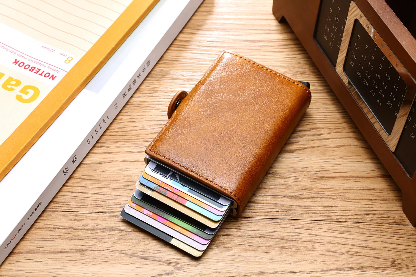 Rfid Men Card Wallets Free Name Engraving Carbon Fiber Slim Mini Wallet 14 Card Holders Small Money Bag Male Card Clips