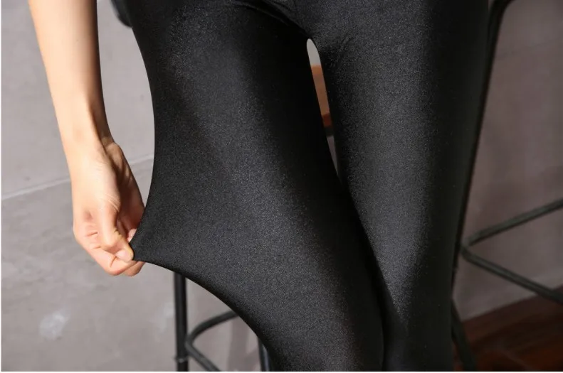 women summer knee length capris lady slim fitted skinny lace short legging big size Mujer Shiny trouser