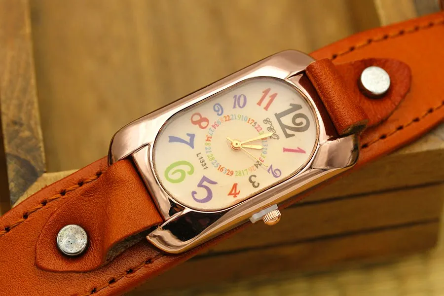 Shsby Cow Leather Strap Color Digital Rectangle Watch Women Bracelet Watches Female Bronze Quartz Watch Student Leisure Watch