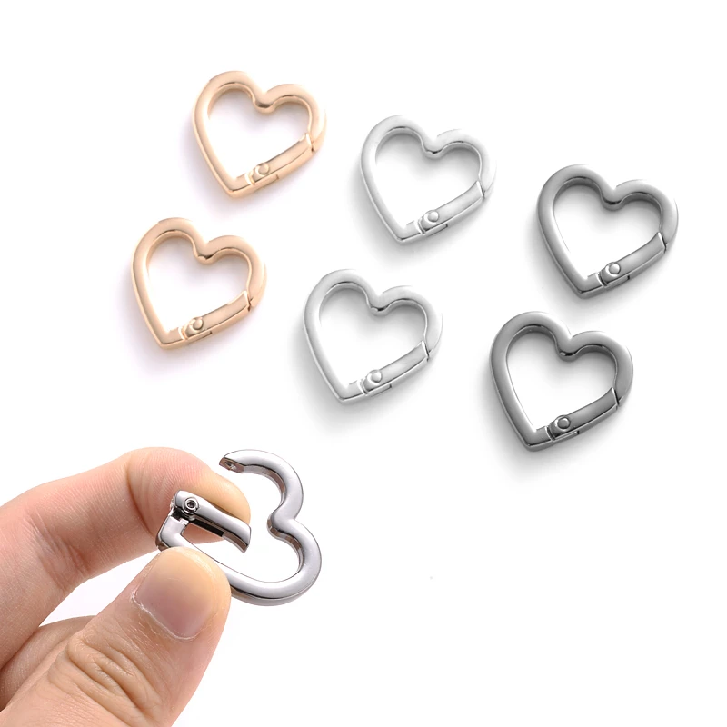 5Pcs/lot 25mm Metal Heart Shape Spring Clasps Openable Carabiner Keychain Bag Clips Hook Dog Chain Buckles Connector Accessories