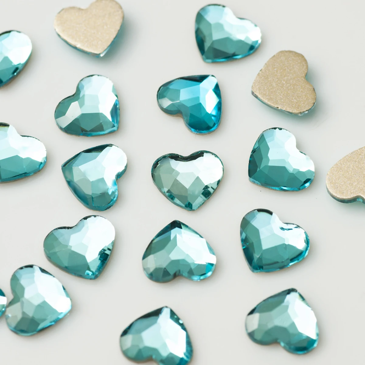 5.5x6mm 20pcs Heart Shape Nail Art Rhinestones Korean Fashion Flatback Strass 3D Crystal Stones for DIY Nail Charms Decoration