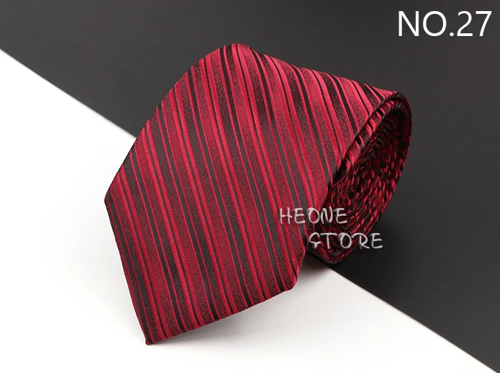 New Men's Classic Luxury Tie 8cm Striped Paisley Plaid All-Match Jacquard Necktie For Business Wedding Prom Daily Wear Accessory