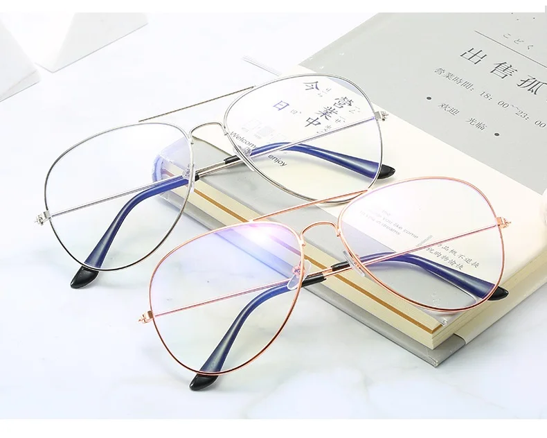 SUMONDY Myopia Glasses Prescription -0.5 to -8.0 Women Men Alloy Frame Photochrom Anti Blue Ray Nearsighted And Astigmatism UF51