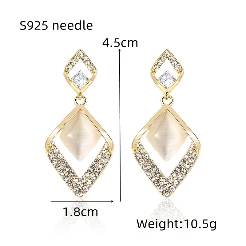 White Color Flower Dangle Earrings for Women Heart Flower Round Leaf Triangle Pearl Bowknot Round Earring Jewelry Brincos