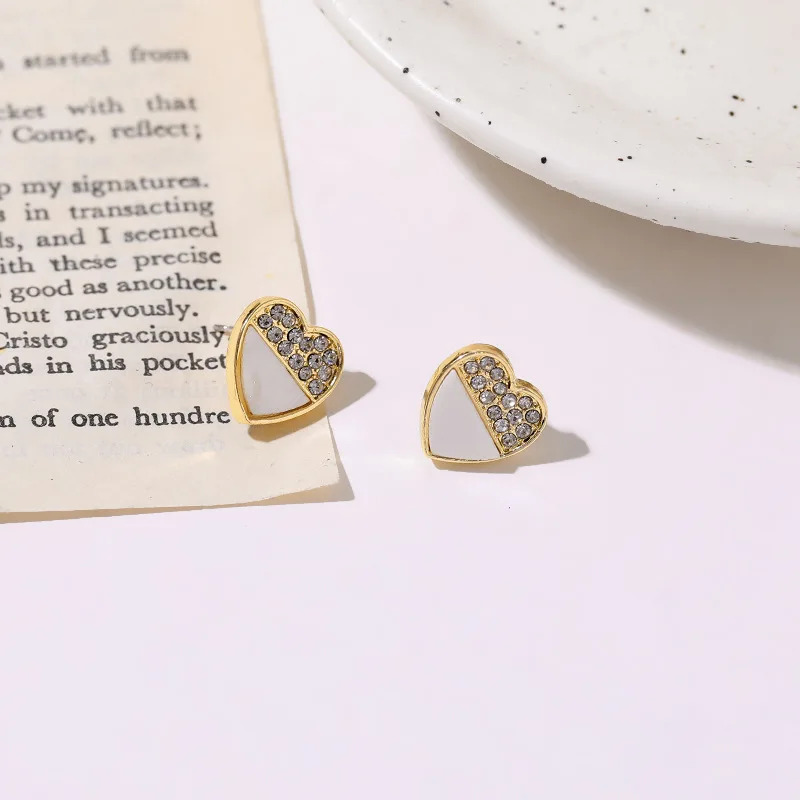 White Color Flower Dangle Earrings for Women Heart Flower Round Leaf Triangle Pearl Bowknot Round Earring Jewelry Brincos
