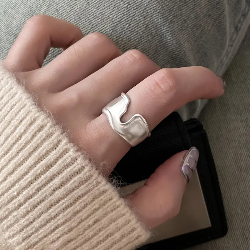 VENTFILLE 925 Sterling Silver Rings INS Fashion Hip Hop Vintage Couples Hollow Lines Punk Thai Silver Party Adjustable Jewelry