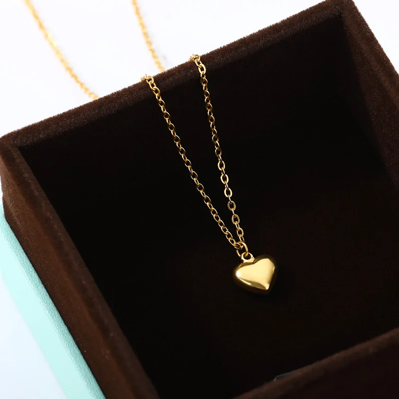 Fashion Necklaces 2022 Woman Stainless Steel Love Heart Pendant Necklaces Virgin Girls Jewelry Rose Gold Color Chain Link